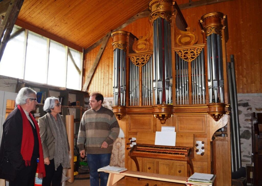 facteur d'orgues Aveyron.jpg facteur d'orgues Aveyron.jpg